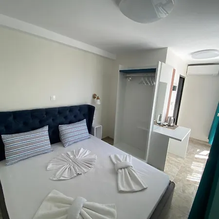 Zeus Апарт-отель