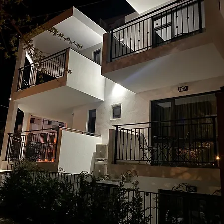 Lägenhetshotell Zeus 3*