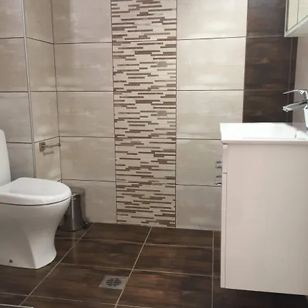 Lägenhetshotell Zeus Potos