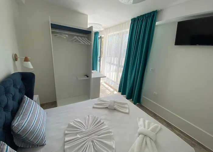 Zeus Hotel apartamentowy 3*